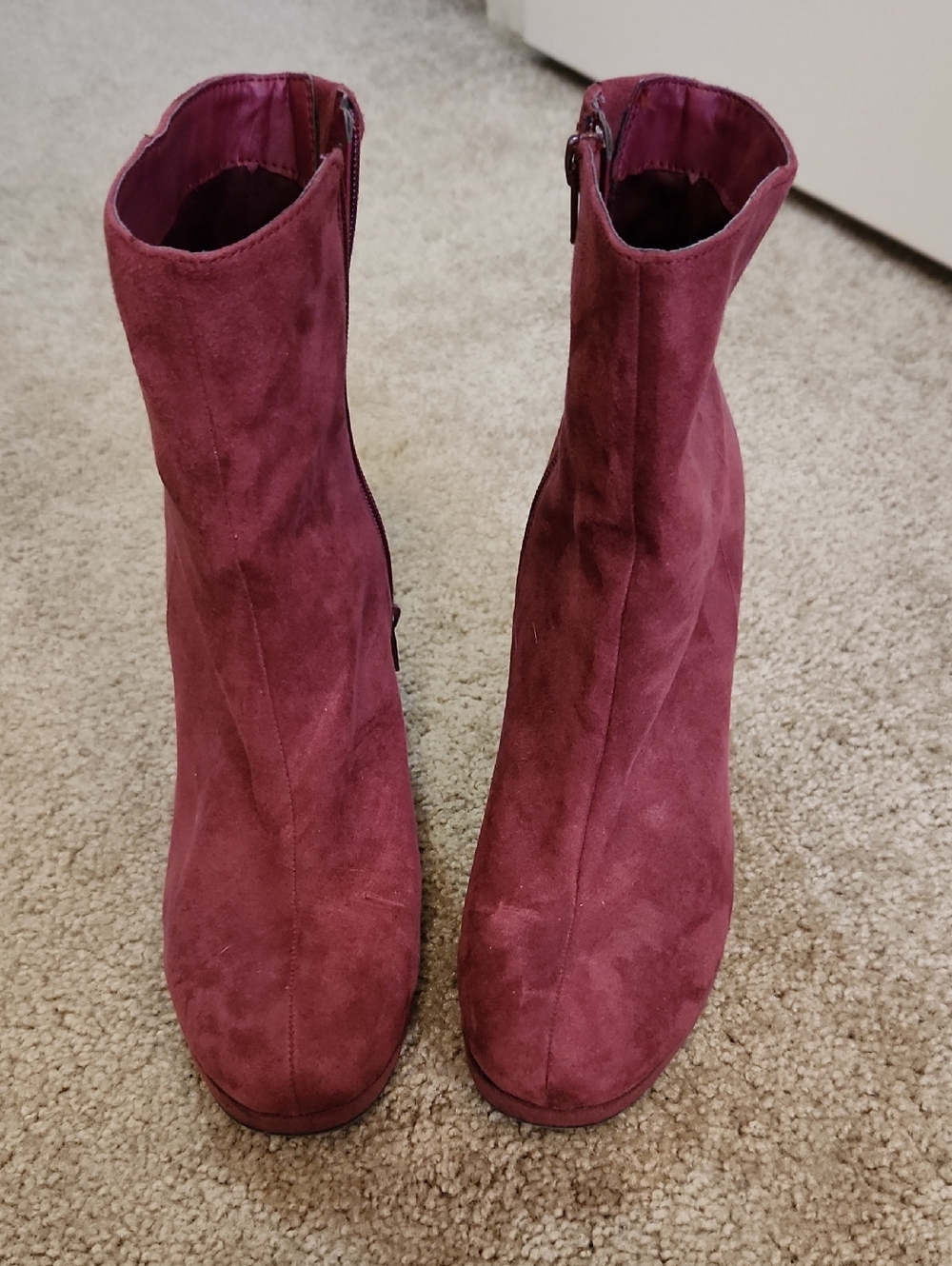 GBG Los Angeles Burgundy Suede Ankle Boots - 9